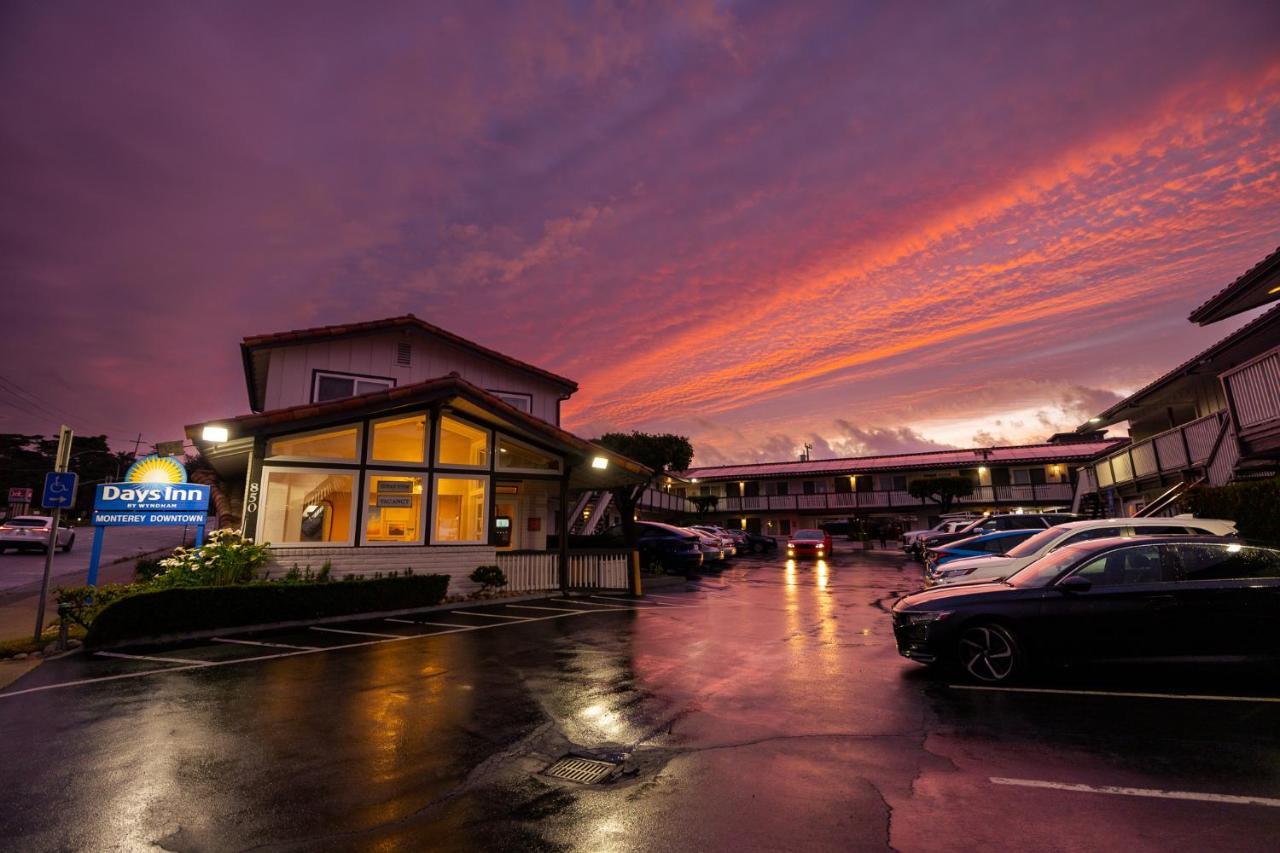 Days Inn By Wyndham Monterey Downtown Exterior photo